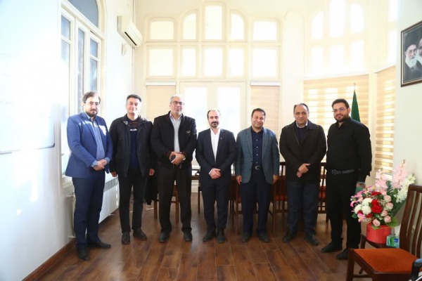 دیدار رئیس بنیاد نخبگان آذربایجان شرقی با رئیس و اعضای شورای سیاست‌گذاری انجمن روابط عمومی آذربایجان شرقی