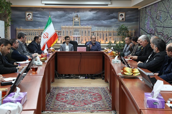 ساماندهی دست فروشان محدوده مرکزی تبریز با احداث بازارچه های محلی