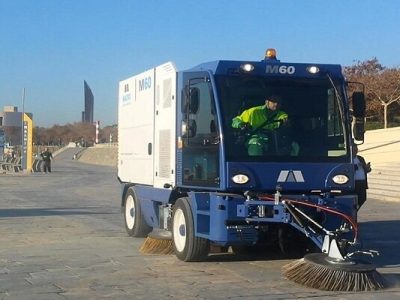 تاکید بر پاکسازی معابر حساس شهر با استفاده از جاروب مکانیزه در تبریز