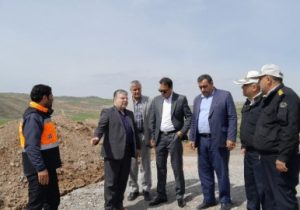بازدید فرماندار هشترود به همراه جمعی از مسئولین از مسیر تردد ورودی و خروجی اتوبان