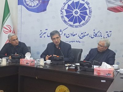 دستیابی به توسعه در گرو تدوین برنامههای هدفمند/در کنار تولیدکنندگان هستیم