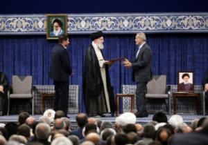 رهبر انقلاب، مسعود پزشکیان را به ریاست جمهوری اسلامی ایران منصوب کردند+ متن حکم تنفیذ