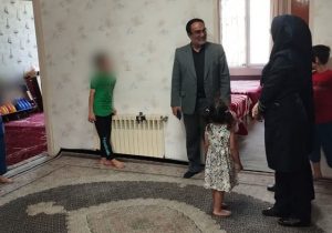 بازدید دادستان مرکز استان از مرکز نگهداری فرزندان بی سرپرست و بدسرپرست خیریه شکوفه‌های مهرجو