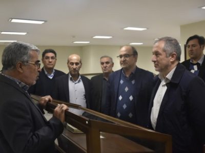 ترویج فرهنگ کتابخوانی باید نهادینه شود