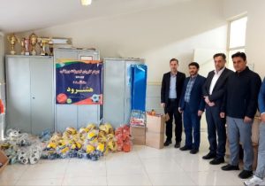 صاحب خانه شدن ۵۰ خانواده که نمی توانستند خانه بسازند