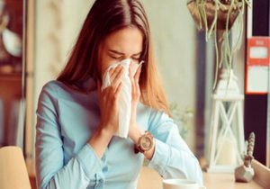 آنفلوآنزا بی رحمانه می‌تازد؛ چرا امسال اینقدر شدید است؟