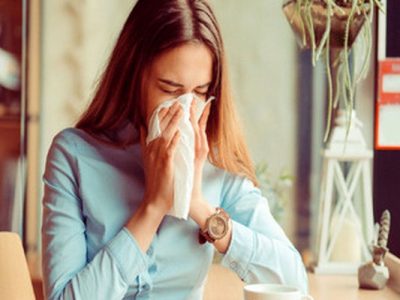 آنفلوآنزا بی رحمانه می‌تازد؛ چرا امسال اینقدر شدید است؟