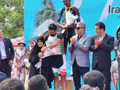 پیراهن طلایی حاصل همت و تلاش تیمی بود