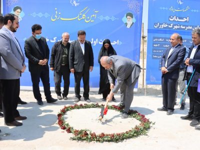 نصب تابلو روزشمار اولین مدرسه بزرگ مقیاس شهرداری تبریز و اتصال پل روگذر سردار خرم به میدان بسیج