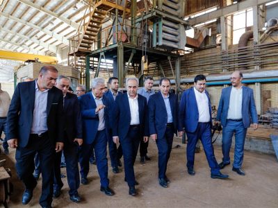 بررسی مشکلات ۱۰ واحد صنعتی آذربایجان‌شرقی در نشست کارگروه تسهیل و رفع موانع تولید