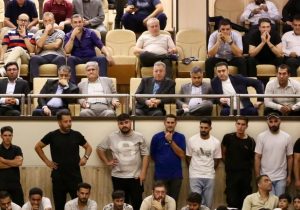 استقبال کم نظیر مسوولان، هواداران ودوستداران ورزش از بازی مس سونگون ورزقان با گهرزمین سیرجان