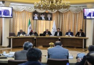 بر عهد خود با ایثارگران و فرزندان شهدا ایستاده‌ام