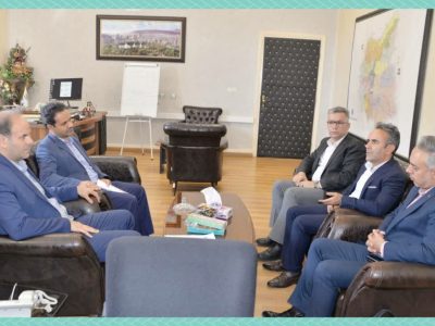 دیدار مدیرکل امور مالیاتی آذربایجان شرقی با مدیر شعب شرکت معتمد مالیاتی وثوق گستر