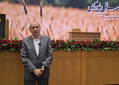 گلخانهها راهبرد اصلی مدیریت بحران آب و نجات کشاورزی استان هستند