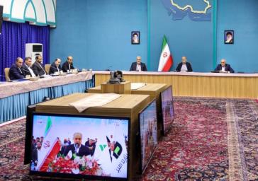 افتتاح نیروگاه خورشیدی ۱۲ مگاواتی آخولا با حضور برخط رئیس جمهور