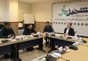 جمع آوری روزانه ۱۱۳۰ تن پسماند از سطح شهر تبریز/ لزوم فرهنگسازی و مشارکت شهروندان در خدمات شهری