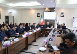 چهل روز در میدان برای حفاظت از روشنایی ؛نماد آرامش و زندگی