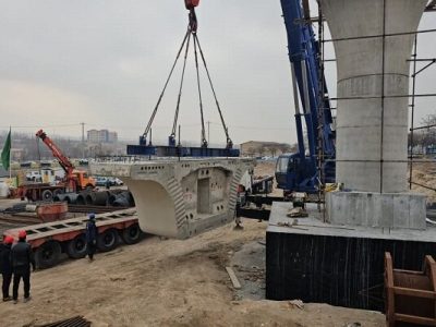 اولین قطعه صفر سگمنتال تقاطع غیر همسطح سهراهی اهر نصب شد