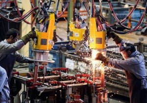 تعلیق اقدامات قضایی و اجرایی علیه واحدهای تولیدی در شرایط جنگی