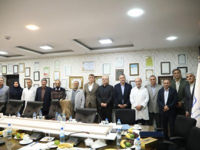 بازدید اعضای کمیسیون صنایع اتاق بازرگانی تبریز از شرکت داروسازی شهید قاضی