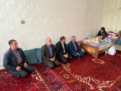 تکریم خانوادههای شهدا، افتخار و مسئولیت بزرگ است