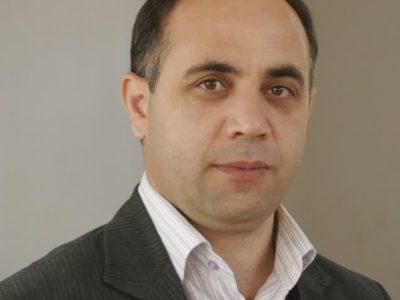 محمدرضا ایازی با رأی قاطع، منتخب مجمع رسانه استان در رسته خبرگزاریها و پایگاههای خبری شد