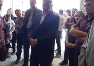 گزارشی از تجمع اعتراضی مجتمع مسکونی طالقانی تبریز؛ فریادهای فروخورده در دل انتظار/«دیگر ندارم بخدا ندارم»