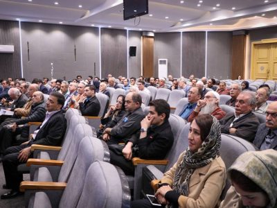 هویت شهرها را انسان‌های فرهیخته می‌سازند، نه بناها