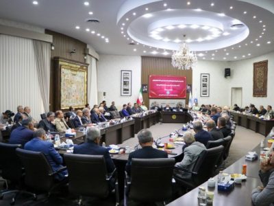 با حضور مقامات کشوری؛ طرح گره‌های ارز، گمرک و تولید روی میز شورای گفتگوی آذربایجان‌شرقی