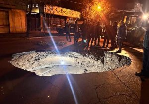 پایان عملیات شبانه مهار ترکیدگی لوله در خیابان ارهگر تبریز؛ بازگشت سریع پایداری شبکه آب