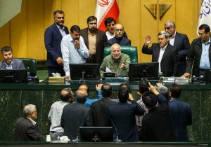 قالیباف از صندلی ریاست مجلس کنار گذاشته می شود؟ خواب تندروها برای دو صندلی نایب رئیسی مجلس